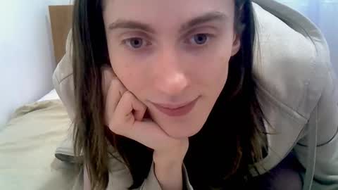 Melody online show from 01-18-26, 03:27