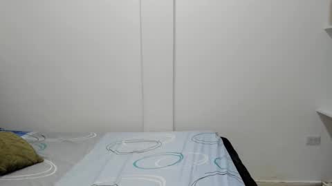 Snapshot of melody_rose10 chatting on 12-20-25, 03:13 Melody online show from 12-20-25, 03:13