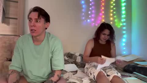 melody_song online show from 01-16-26, 07:45