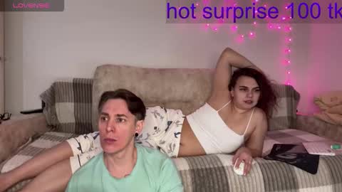 Snapshot of melody_song chatting on 03-12-26, 06:41 melody_song online show from 03-12-26, 06:41