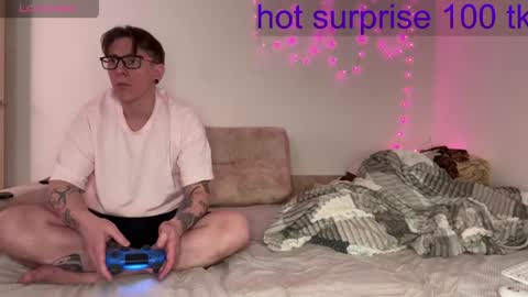 Snapshot of melody_song chatting on 03-20-26, 09:25 melody_song online show from 03-20-26, 09:25