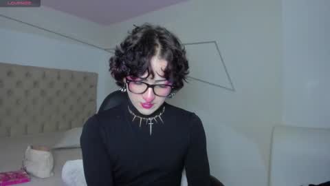 Melody Ninja online show from 10-12-25, 04:11