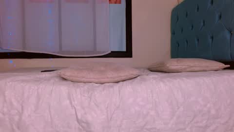 Snapshot of melodycrazydirty69 chatting on 09-28-25, 11:21 melody online show from 09-28-25, 11:21