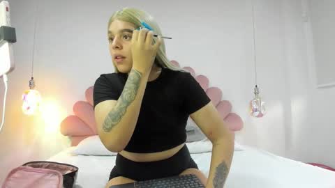 Melody online show from 09-26-25, 11:47