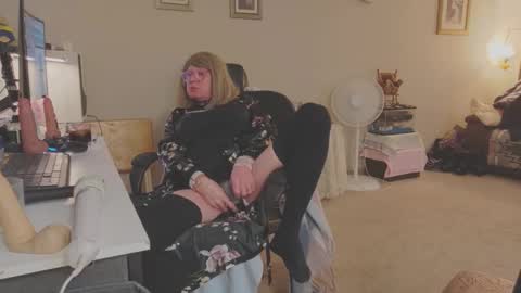 Melody online show from 03-08-26, 06:01