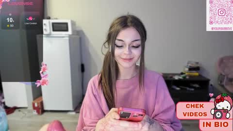 Snapshot of melonipinkbb chatting on 01-02-25, 02:11 MELONI online show from 01-02-25, 02:11