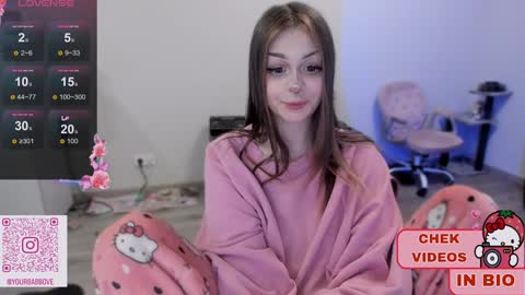 Snapshot of melonipinkbb chatting on 02-08-25, 02:49 MELONI online show from 02-08-25, 02:49