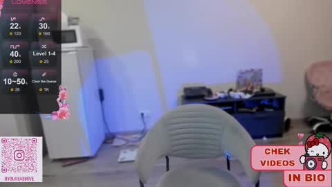 Snapshot of melonipinkbb chatting on 02-13-25, 01:40 MELONI online show from 02-13-25, 01:40