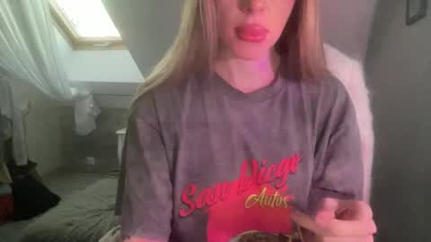 Melodie Sweet online show from 02-03-26, 02:55