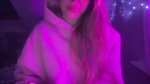 Melodie Sweet online show from 02-06-26, 07:50