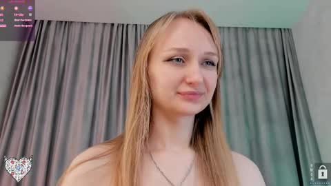 Snapshot of memento_mary chatting on 03-05-25, 12:38 The princess of your dreams online show from 03-05-25, 12:38