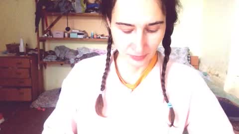 Snapshot of memorningdew chatting on 10-19-25, 05:52 Yummygirl online show from 10-19-25, 05:52