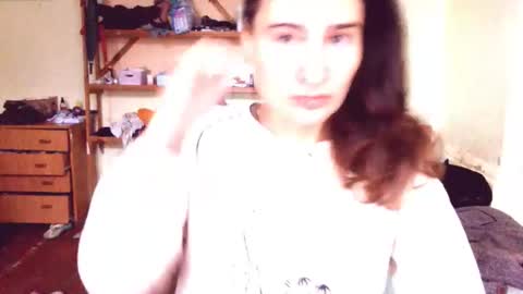 Snapshot of memorningdew chatting on 11-28-25, 06:27 Yummygirl online show from 11-28-25, 06:27