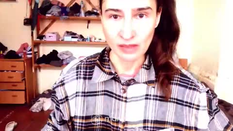 Snapshot of memorningdew chatting on 02-15-26, 06:43 Yummygirl online show from 02-15-26, 06:43