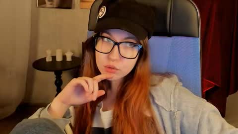 Mia online show from 09-26-25, 03:38