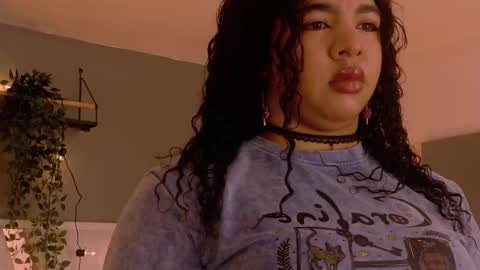  Memphis Williams  online show from 09-23-25, 02:47