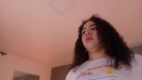  Memphis Williams  online show from 11-05-25, 03:17