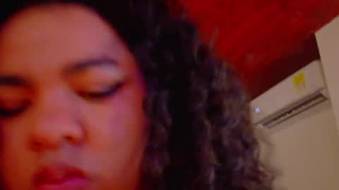 Snapshot of memphiswilliams chatting on 05-27-26, 02:52 Memphis Williams online show from 05-27-26, 02:52