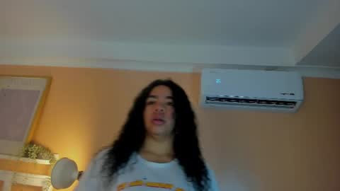 Snapshot of memphiswilliams chatting on 07-10-26, 09:12 Memphis Williams online show from 07-10-26, 09:12