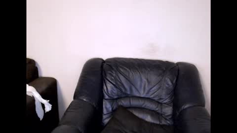 Snapshot of memyself8 chatting on 01-04-25, 05:26 memyself8 online show from 01-04-25, 05:26