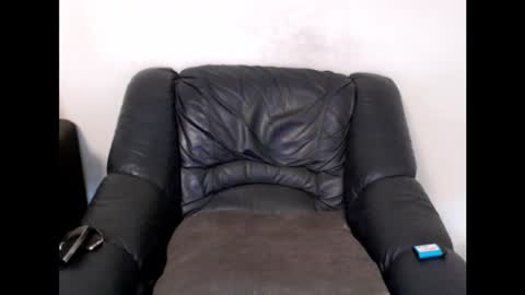 Snapshot of memyself8 chatting on 09-19-25, 09:59 memyself8 online show from 09-19-25, 09:59