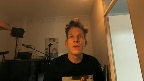 Andres online show from 02-27-25, 08:28