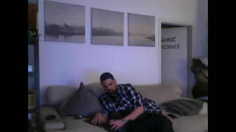 Dennis2Menace online show from 05-14-26, 06:26