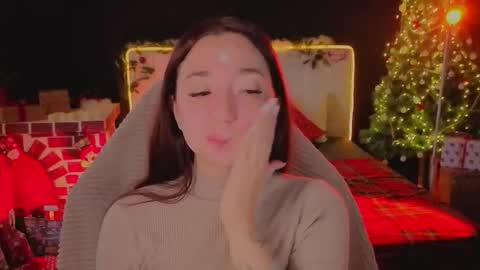 Mencialo online show from 12-20-25, 03:02