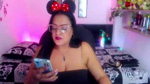 menfismuller online show from 10-31-25, 07:04