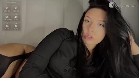 Snapshot of menndi chatting on 11-14-25, 09:08 menndi online show from 11-14-25, 09:08