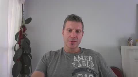 Snapshot of menotista chatting on 02-12-26, 08:59 menotista online show from 02-12-26, 08:59