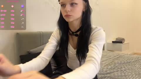 Snapshot of meow3cha chatting on 04-13-26, 05:18 meow3cha online show from 04-13-26, 05:18