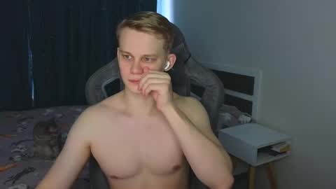 Mickey online show from 02-10-26, 04:49