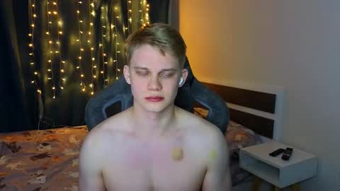 Mickey online show from 03-22-26, 10:46