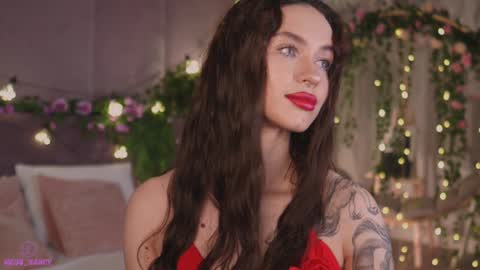 Heeyyooo Im Nans Subscribe to me I will be glad online show from 01-24-25, 06:35