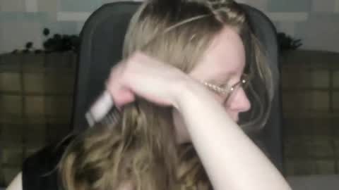 meowcr online show from 03-01-26, 09:50