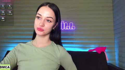  NIKKY  STIVE     Every day from 1000  to 200  EST time. online show from 01-17-25, 05:11