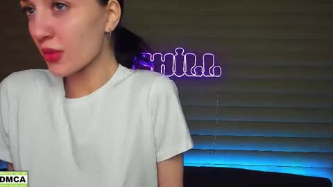  NIKKY  STIVE     Every day from 1000  to 200  EST time. online show from 02-19-25, 05:27