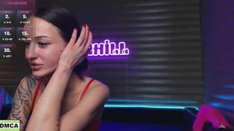  NIKKY  STIVE     Every day from 1000  to 200  EST time. online show from 11-15-25, 07:10