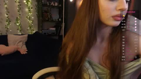 Snapshot of meowmacito chatting on 09-23-25, 02:20 Marii online show from 09-23-25, 02:20