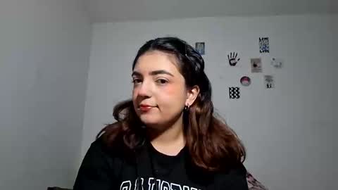    online show from 05-07-26, 04:12