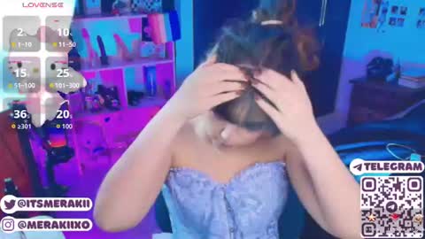 Snapshot of meraki_fraise chatting on 07-12-26, 08:44 online show from 07-12-26, 08:44