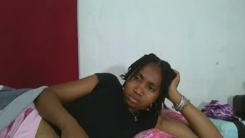 meraldaaaa online show from 10-25-25, 06:35