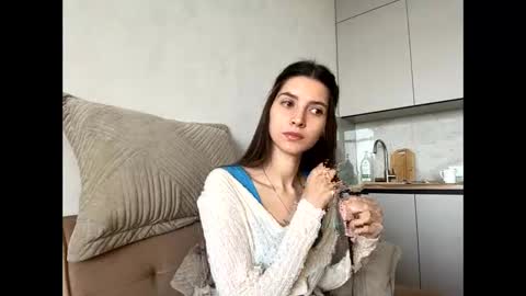 Snapshot of meralynn chatting on 04-14-26, 08:53 LEVA online show from 04-14-26, 08:53
