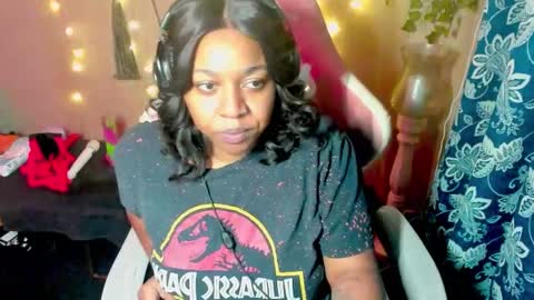 Mercedes Redd online show from 04-22-26, 01:45