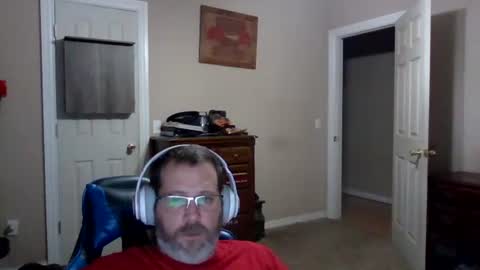 Snapshot of mercer1977 chatting on 11-28-25, 02:31 mercer1977 online show from 11-28-25, 02:31