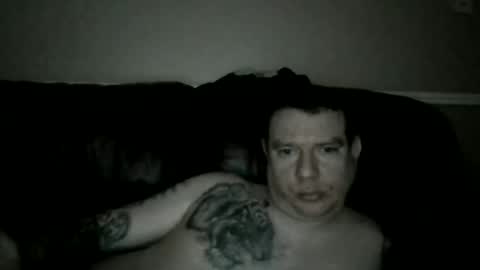 Snapshot of mercher627021 chatting on 04-10-26, 09:30 ezio online show from 04-10-26, 09:30