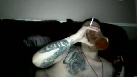 Snapshot of mercher627021 chatting on 06-05-26, 10:04 ezio online show from 06-05-26, 10:04
