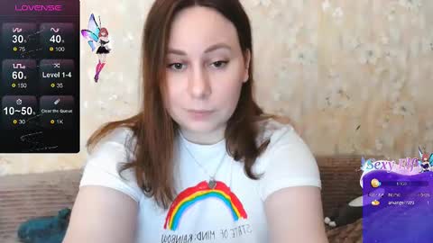 Snapshot of mercurygirlx chatting on 03-03-25, 01:42 Cutie online show from 03-03-25, 01:42