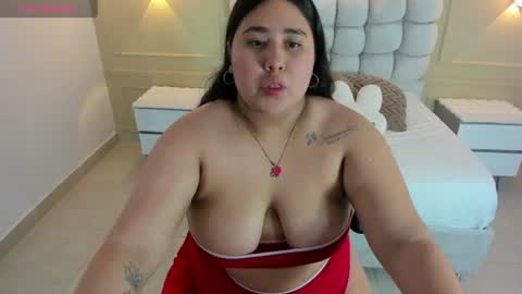  M E R E D I T H  online show from 06-27-26, 12:44
